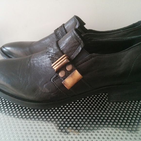 Women's Size  38.5 EU,  KBR Black Genuine Leather - Picture 1 of 14